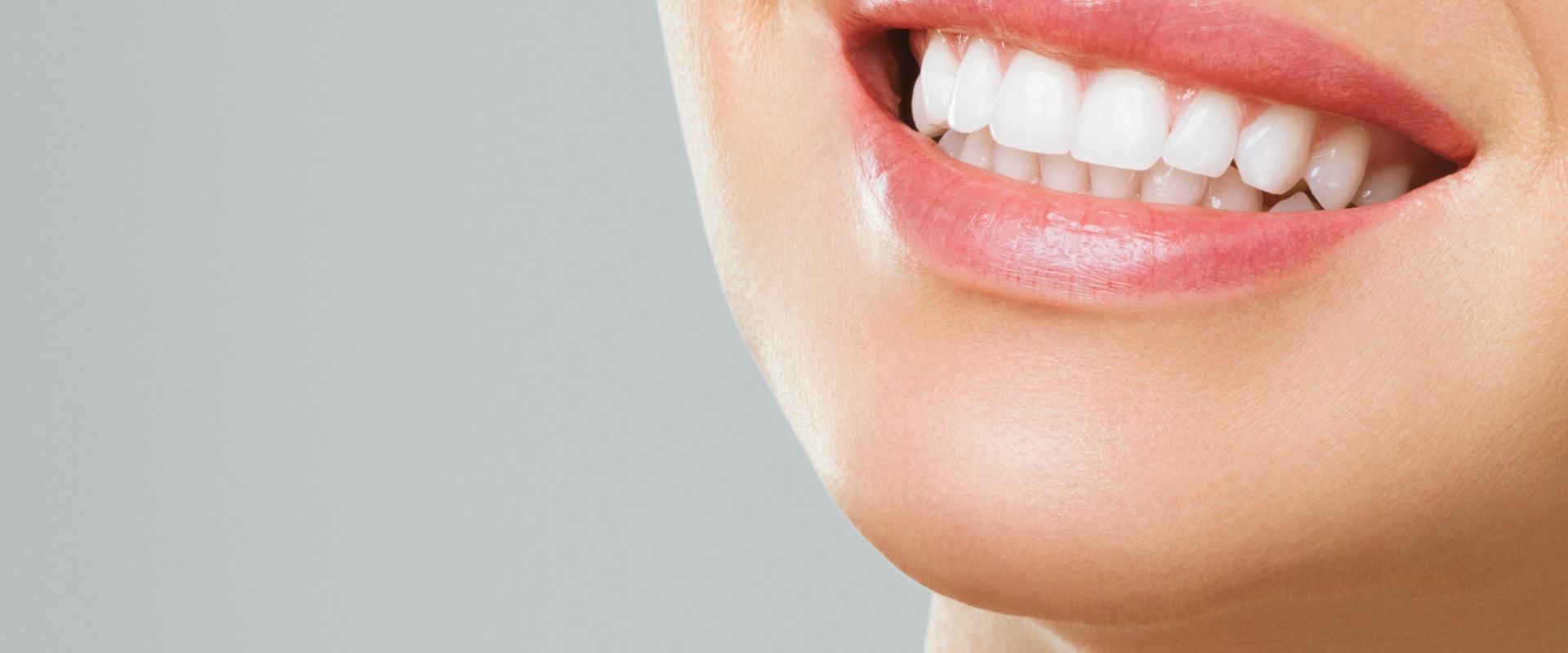 Different Methods for Whitening Teeth: A Comprehensive Guide